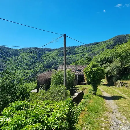 Feriehus Les De La Ferme De Manu Et Maia *